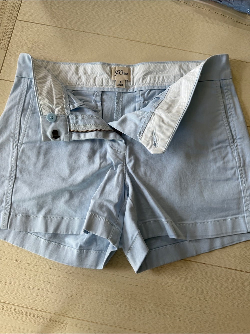 J. Crew Pale Blue High-Waist Cotton Chino Shorts women’s size 4